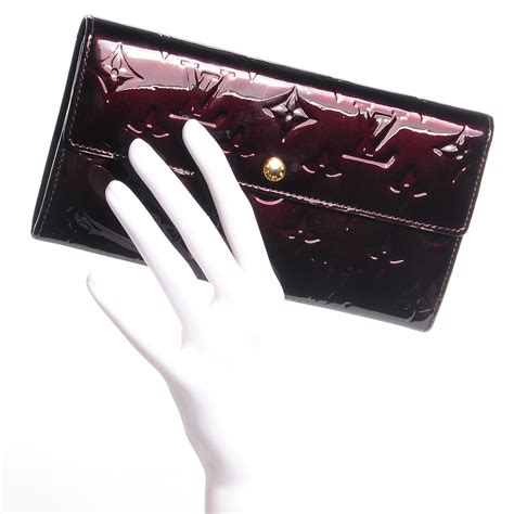 louis vuitton monogram vernis sarah wallet amarante|Louis Vuitton wallet snap.